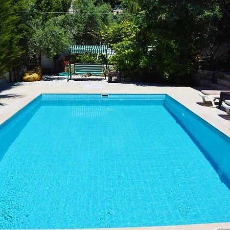 Villa Rose *