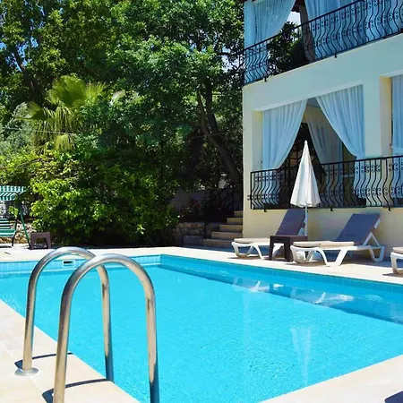 Villa Rose *