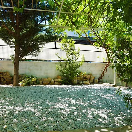 Villa Rose